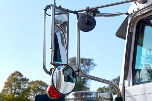 Blind Spot Truck Accidents: Who Is Responsible